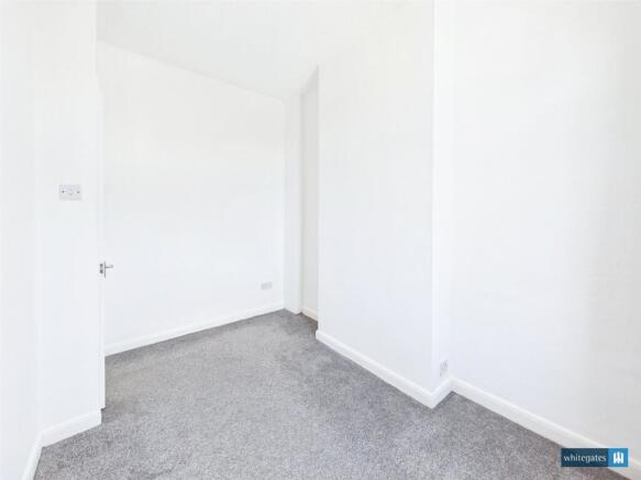 2 bed Terraced to rent Image 11