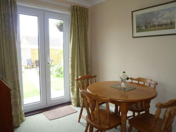BEDROOM 3 / DINING ROOM