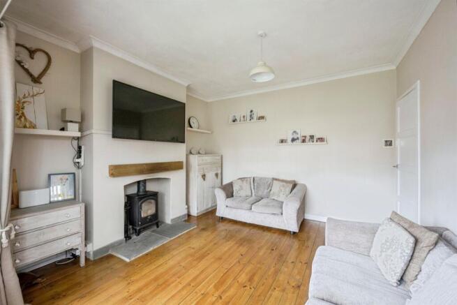 3 bed Detached Bungalow for sale Image 5