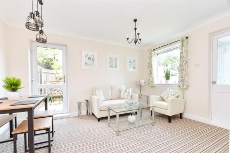 Buller Close, Crowborough, East Sussex