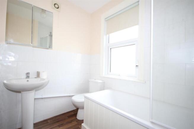 Bathroom.JPG