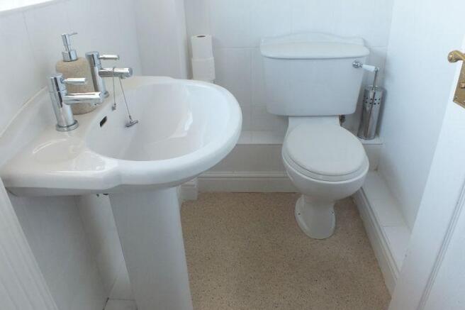 EN SUITE