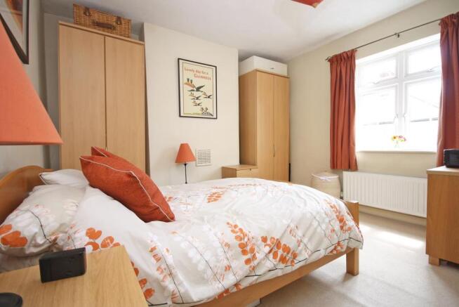 bed 1