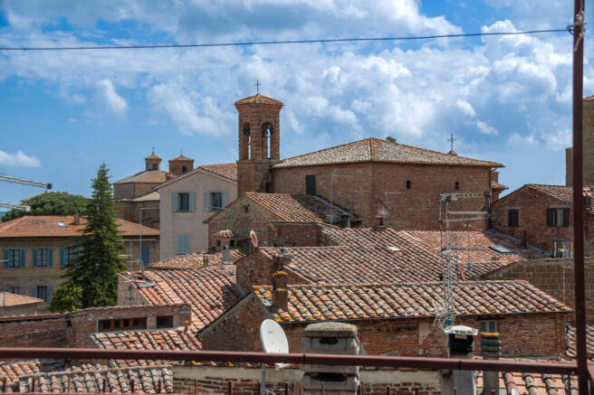 CDP2648 - Downtown 4-bedroom house with roof terrace, Città della Pieve-3