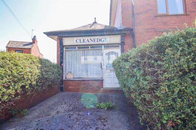 3 bed Detached for sale Image 11