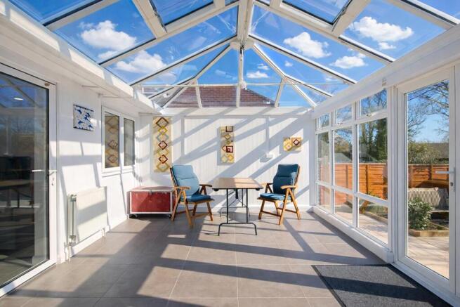 17 Latchmore Close_Externals-13 - Copy.jpg