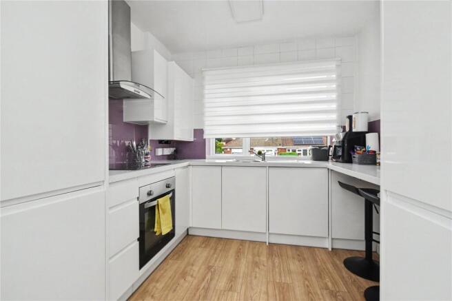 3 bed Bungalow for sale Image 4