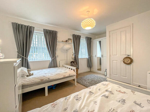 213 Belmont Rd - Bed 2 (3)
