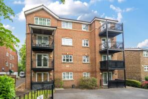 Flat 5, 56 Mayfield Court, Westmoreland Road, Bromley BR2 0QS