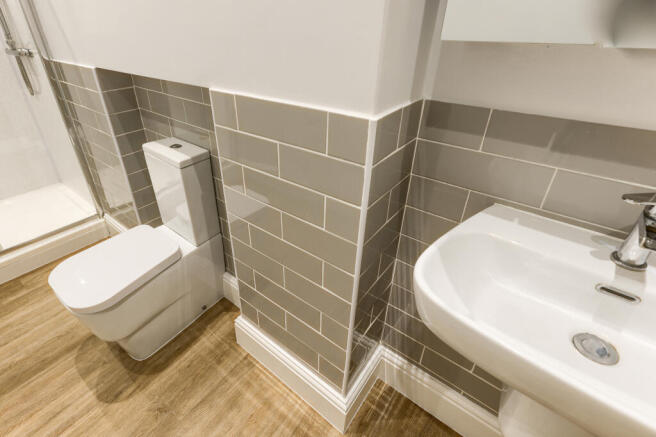 2 bed Apartment for sale Image 6