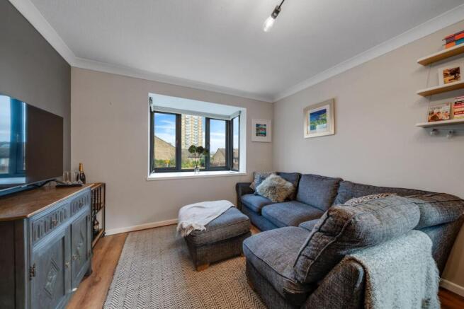 05-118c81909 - PropWPen - NS - 2 Ashurst Close SE2
