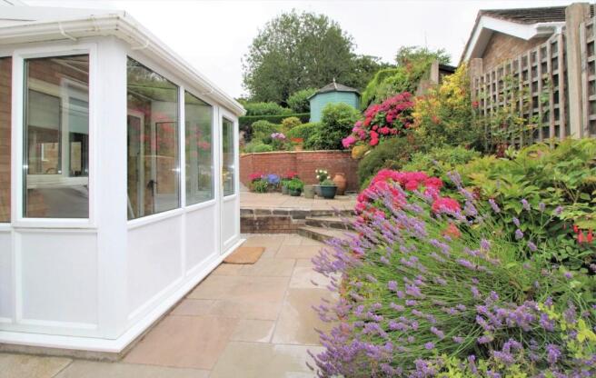 Porch / garden