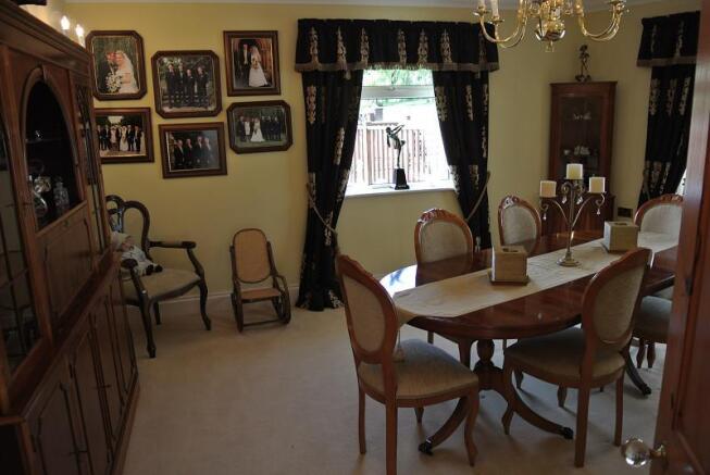 DiningRoom
