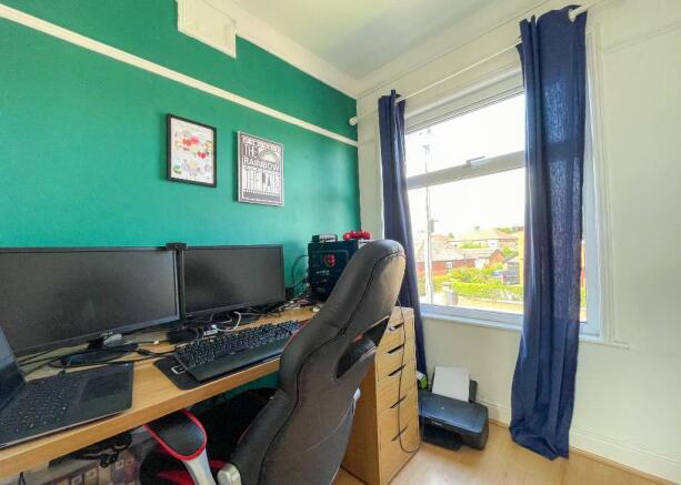Photo 13