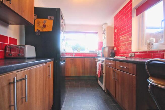 19 Brockenhurst COTTINGHAM (5)_lzn.jpg