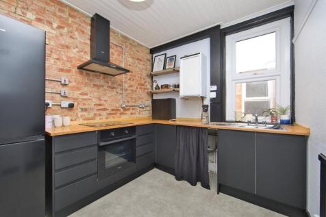 Surrenden Road, Folkestone, Kent, CT19