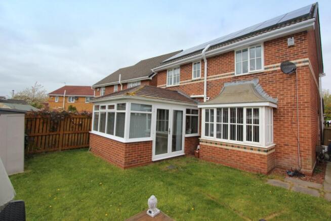 Rear Garden2