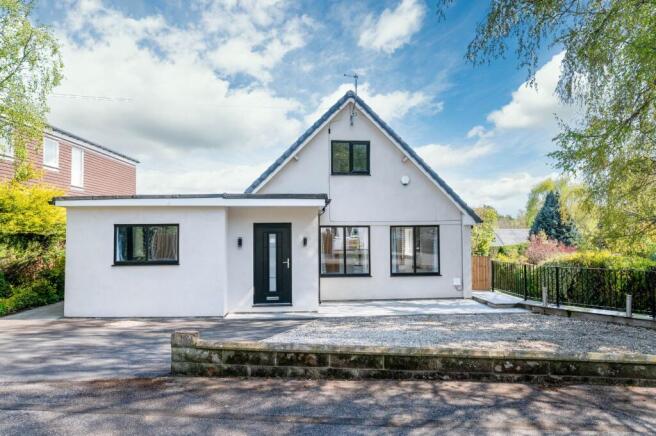 4 bed House for sale Image 5