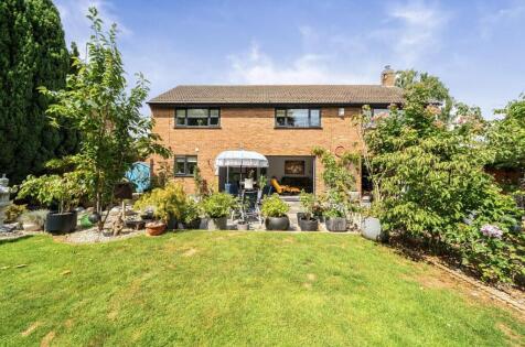 Sutton Acre, Flore, Northampton, NN7