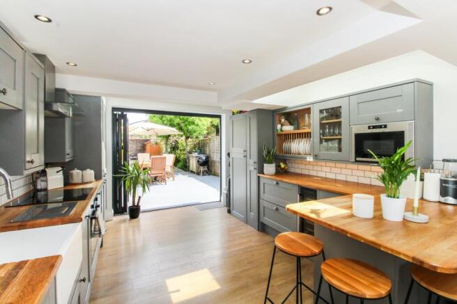 Kitchen/Dining Room