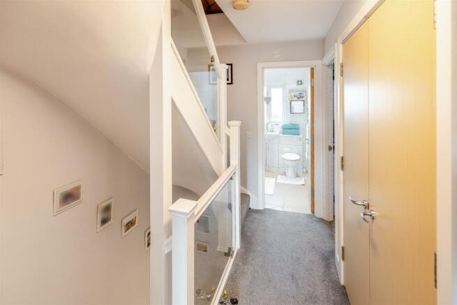 8577228-interior33.jpg