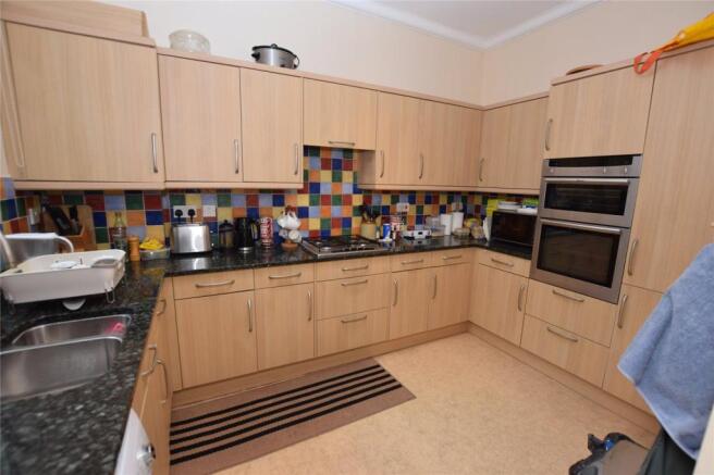Kitchen Alt