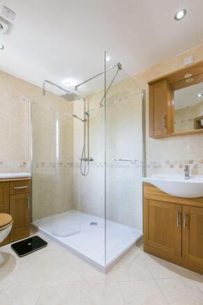 en suite to ma...