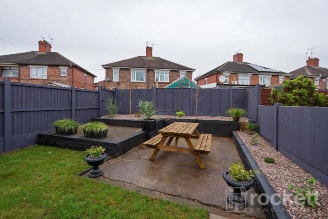 16WoodlandsRd_gwi_5291EW.jpg