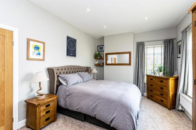 Bed 1
