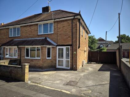 6 Brokenford Avenue, Totton, Southampton, SO40 9DZ