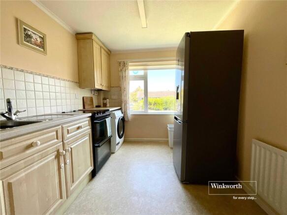 Waterford Place, Highcliffe, Christchurch, Dorset, BH23 photo 4