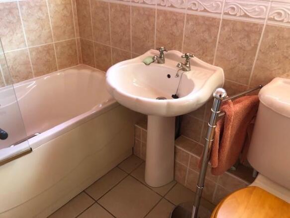 BATHROOM & W.C