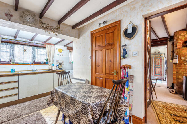 Kitchen/Breakfast