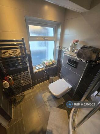 Master Ensuite