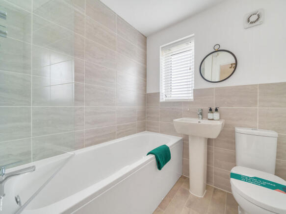 2 bed Semi-Detached for sale Image 9