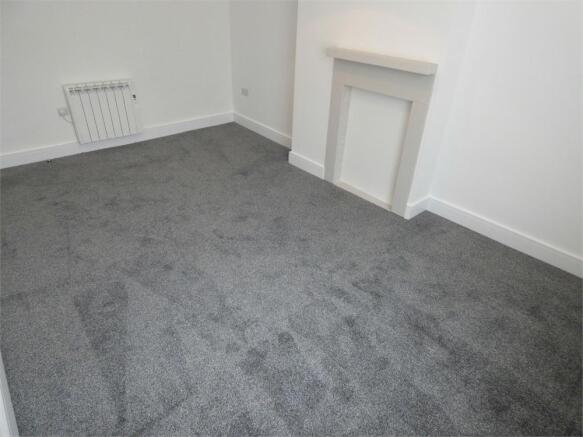 2 bed Flat to rent Image 9