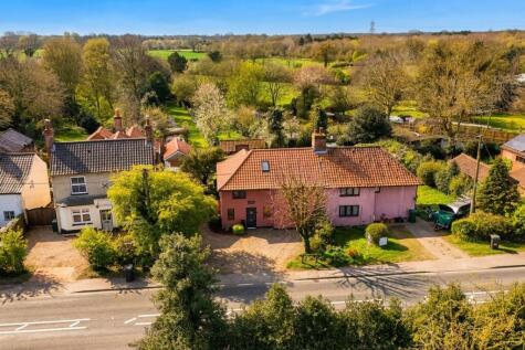 Hellington Corner, Bergh Apton, Norwich