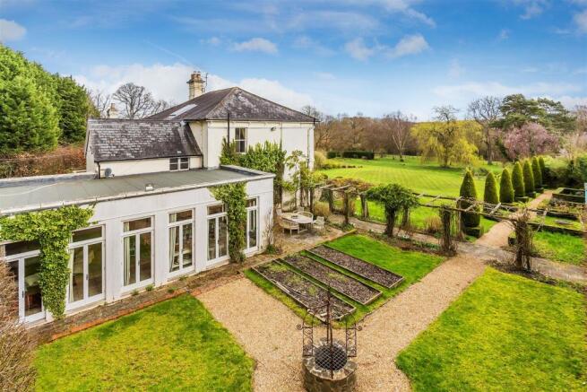house. estate agency Slinfold