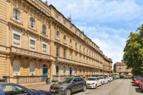 Basement Flat, 9, Victoria Square, Clifton, Bristol BS8 4ET