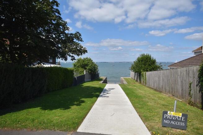 SLIPWAY.JPG