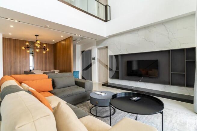 26th Floor - 5 Bedroom Duplex Penthouse - For Sale - Picasso City Garden, BKK1, Phnom Penh
