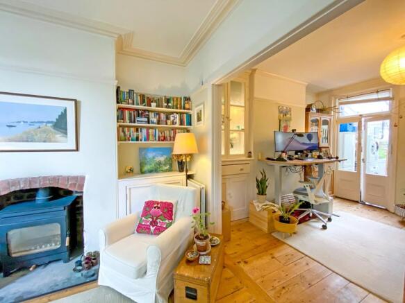 Sitting/Dining Room