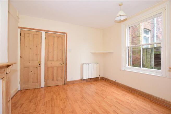 Kitchen/ Breakfast Area