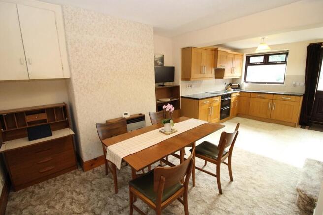 Dining kitchen
