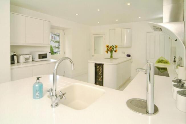 3 bed End of Terrace for sale Image 11