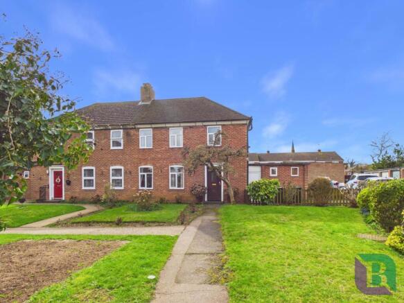3-bed semi-detached on Mount Pleasent, Ridgmont, £350,000