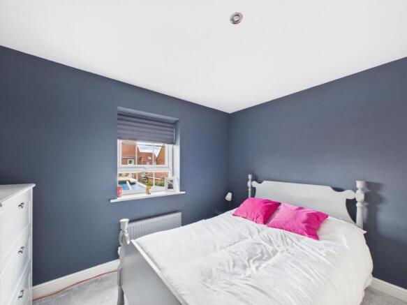 3 bed Detached for sale Image 8