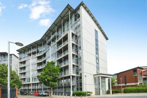 2 Langley Walk, Birmingham, B15