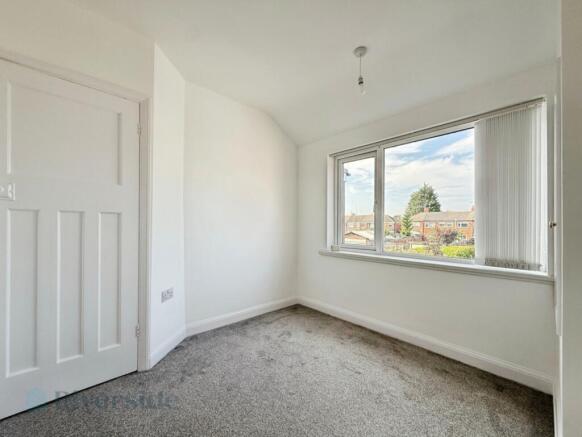 2 bed Terraced for sale Image 9