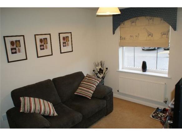 Bedroom 5 / Study